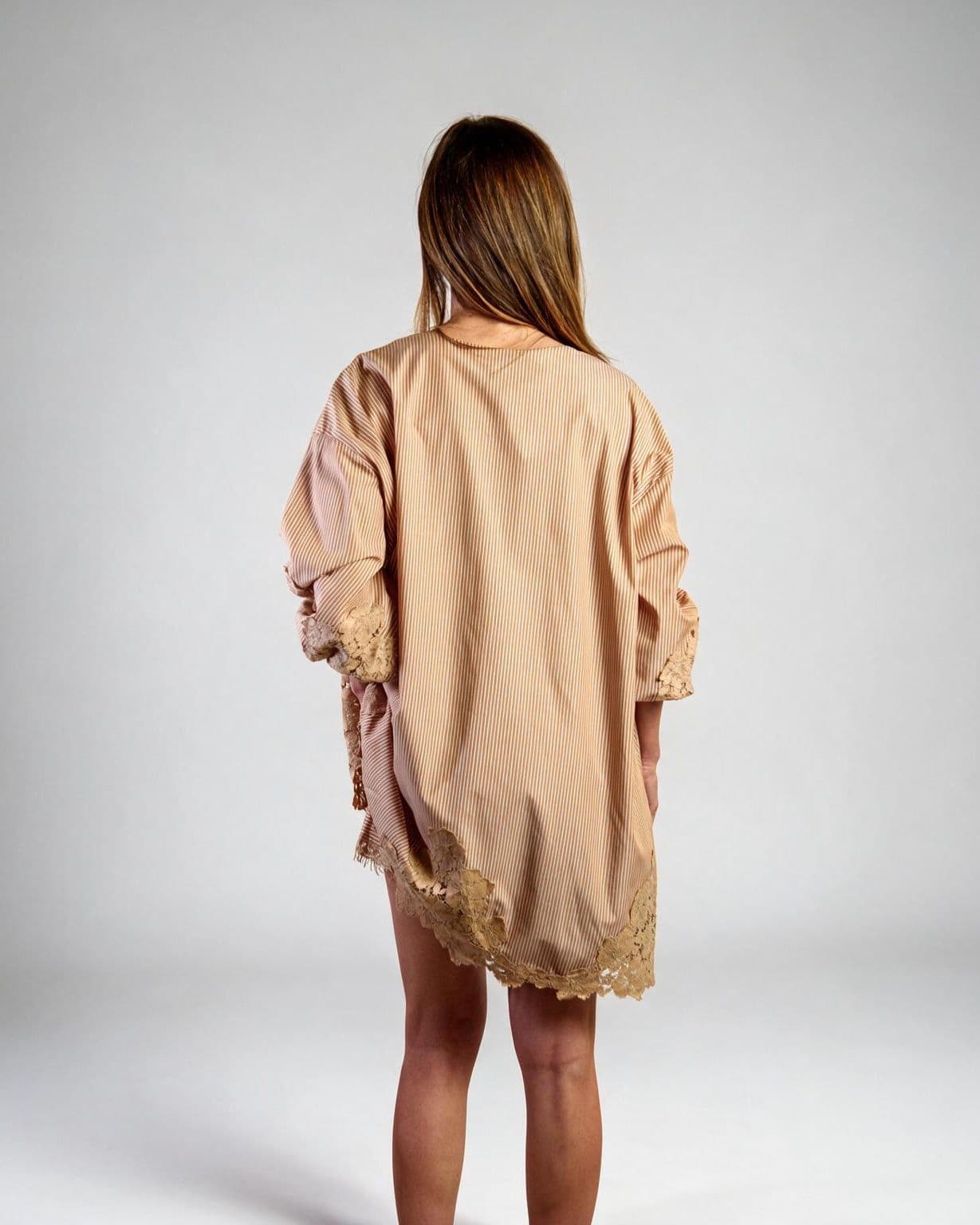 Conjunto Vestido Sorrentino, peça no corpo